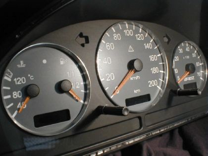 Рингове за табло за Mercedes W202 (1993-1995) - View 2