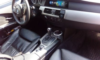 Поставка за чаши за BMW E60 / E61 - до скоростния лост - View 3