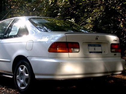 Лип спойлер за багажник за Honda Civic (1996-2001) - седан / купе - View 3