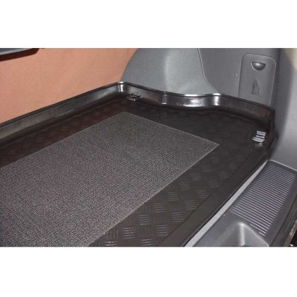 Стелка за багажник за Kia Sorento I (2002-2009) - View 3