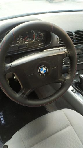 Калъф за волан за шиене - Sport - черен цвят с червени шевове - View 3