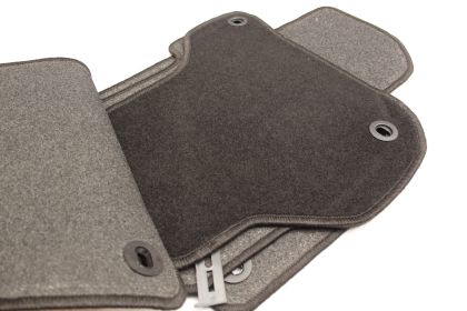 Мокетни стелки за Vw Golf 5 / 6 / Jetta (2005-2011) с елипса щипки - View 3