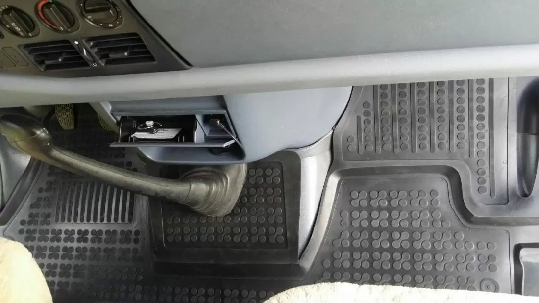 Гумени стелки за MERCEDES Sprinter (2000-2006) - тип леген