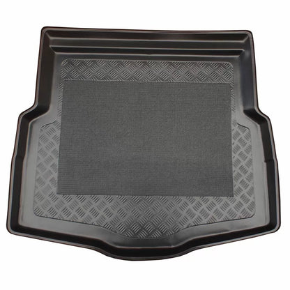 Полиетиленова Стелка за багажник за Alfa Romeo 159 (2005-2011) - Комби - долен багажник (повърхността на багажника не е равна от задната седалка до задната врата)