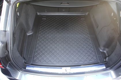 Гумирана стелка за багажник за  Mercedes E-Class W213  (2016+) T-Model Combi incl. models with rails - View 3