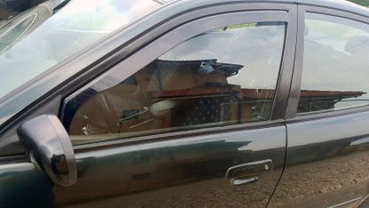 Ветробрани за MITSUBISHI GALANT (1997-2003) Sedan / Combi - 2бр. предни - View 2