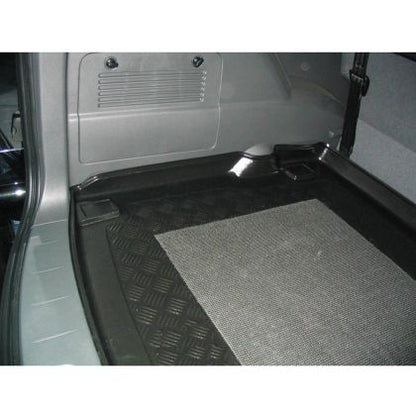 Стелка за багажник за Ssangyong Kyron (2005+) - View 2