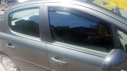 Ветробрани за PEUGEOT 207 (2006+) 5 врати - 2бр. предни - View 2