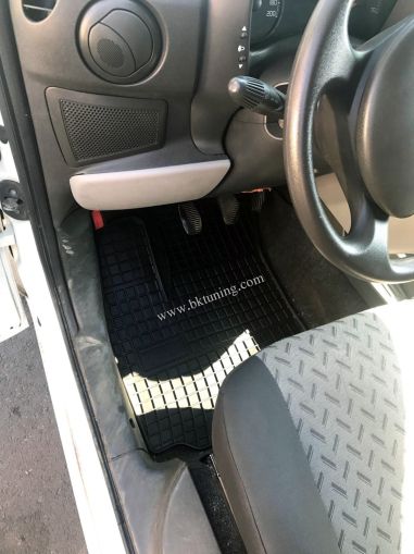 Гумени стелки за FIAT Doblo I (2001-2010) - предни - View 3