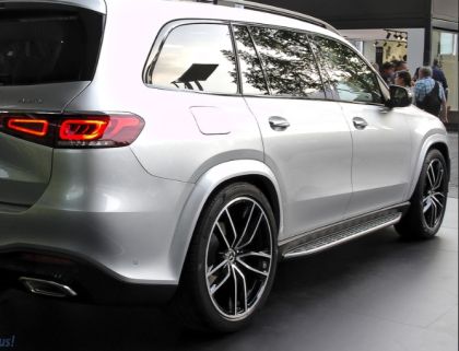 Степенки за  Mercedes GLS X167 (2019+) - View 2