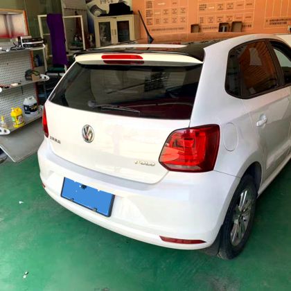 Спойлер антикрило за Volkswagen Polo (2011-2017) - черен гланц - View 2