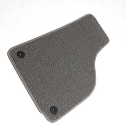 Мокетни стелки за Vw Golf 5 / Golf 6 / Jetta (2005-2011) сиви с кръгли щипки - View 3