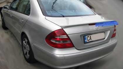 Спойлер за багажник Mercedes W211 седан E-Class (2002-2009) - AMG Design - View 2